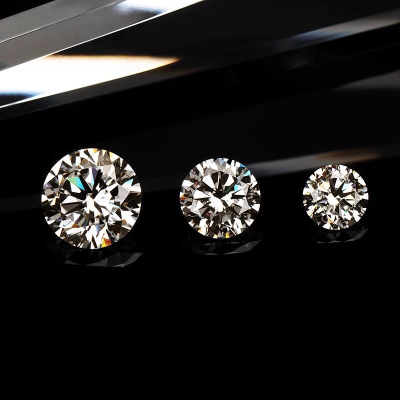 गुणवत्ता LuxuryShine VS2 गोल आकार लैब में उगाया गया हीरा 1CT 2CT 3CT 4CT 5CT D-F रंग सफेद हीरा IGI प्रमाणपत्र के साथ कारखाना