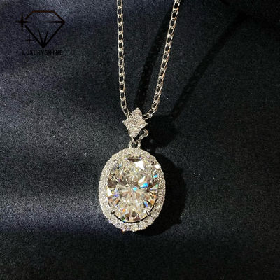 गुणवत्ता 18K गोल्ड ओवल लैब में उगाया गया डायमंड पेंडेंट VVS1-VS1 0.3-3.0ct कारखाना